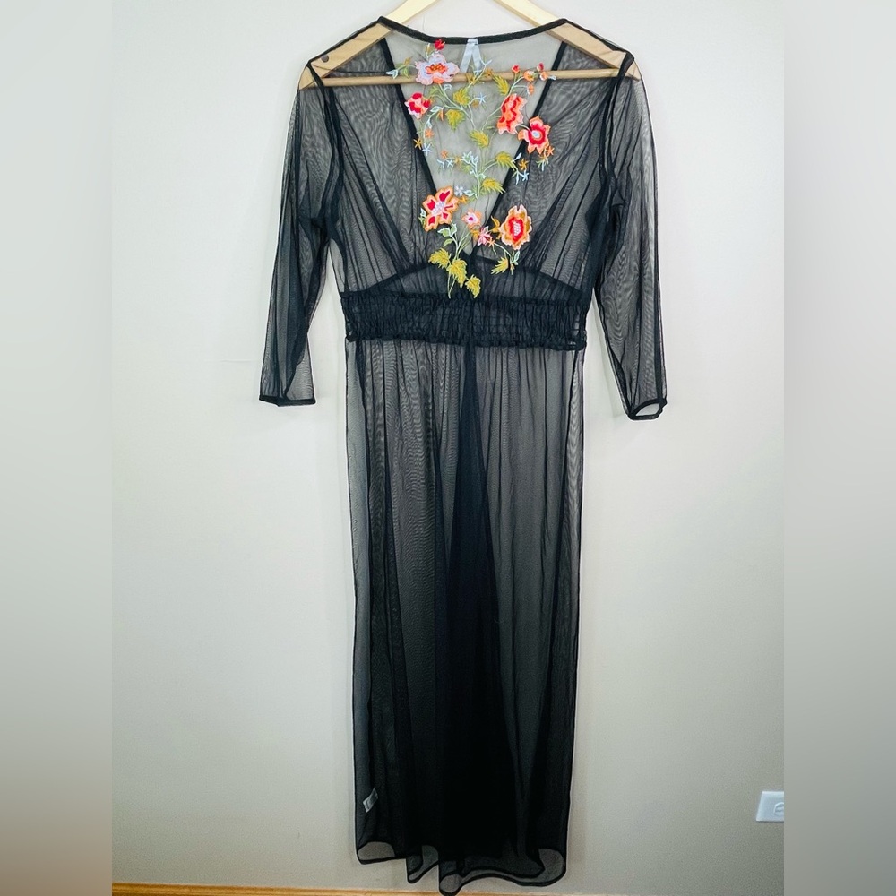 Truth size Medium Black Dress Cover-up Floral Embroidered Sheer Mesh Dress